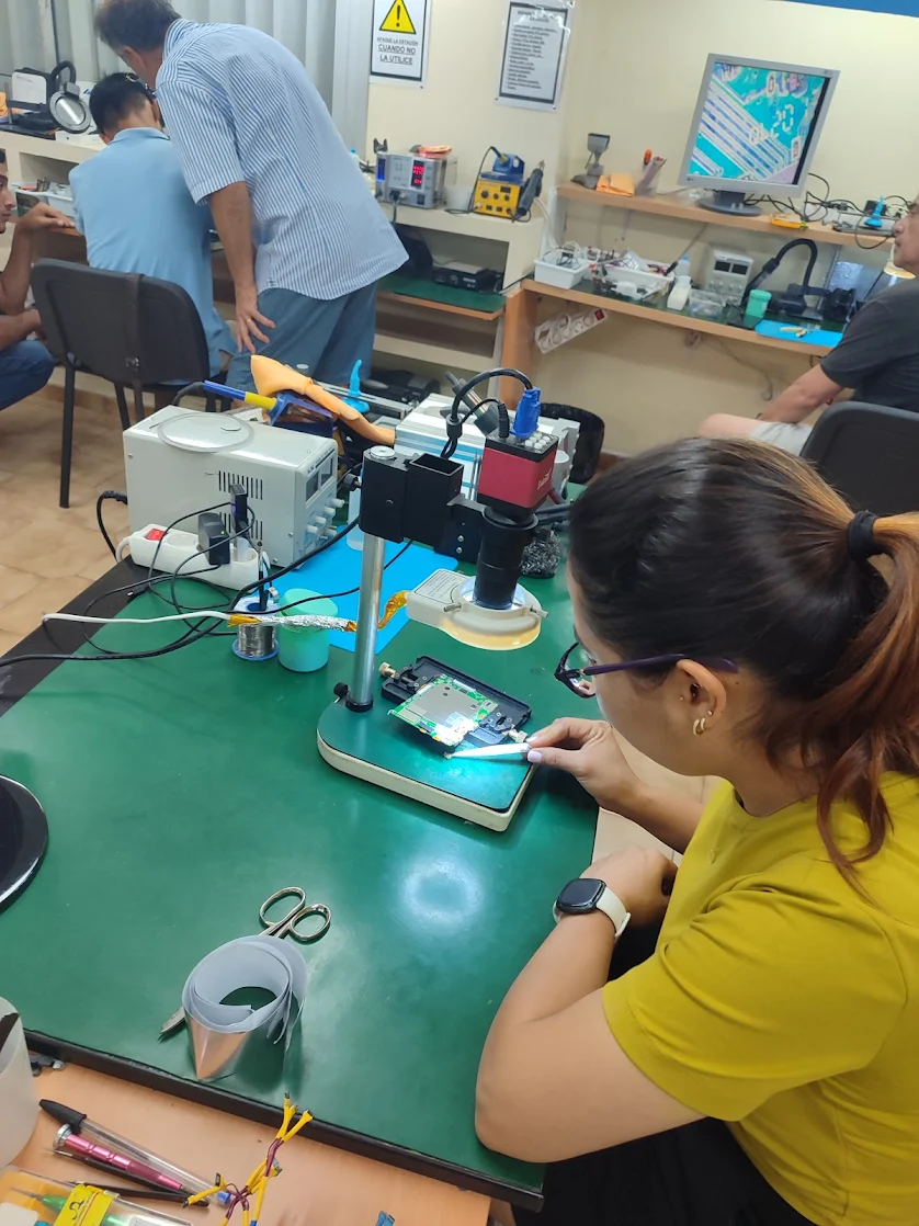 curso de reparación de moviles